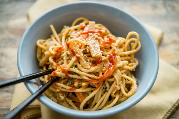 Creamy-peanut-butter-noodles-in-a-bowl-quick-and-comforting-recipe-from-what-to-cook-when-you-dont-feel-like-cooking