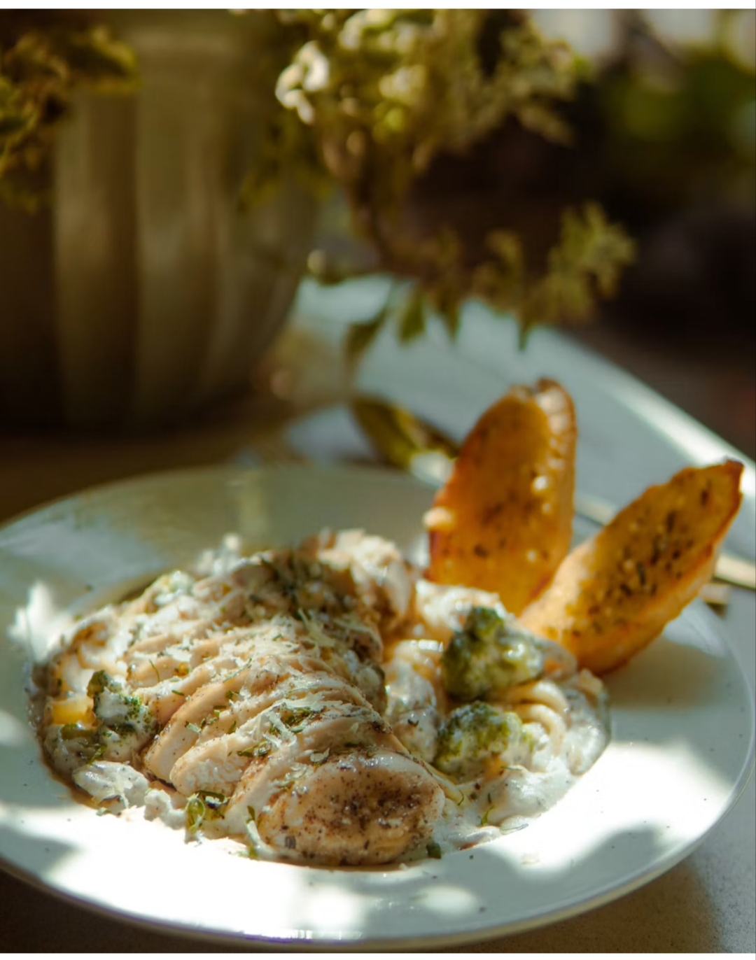 Creamy garlic chicken for garlic chicken recipes