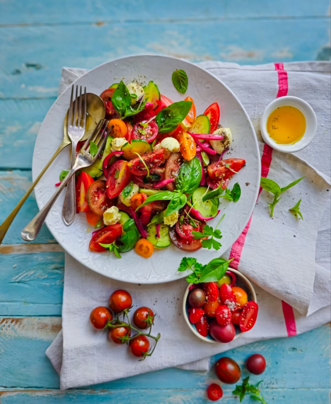 Easy Summer Salad Recipes: 25 Fresh, Healthy & Delicious Ideas