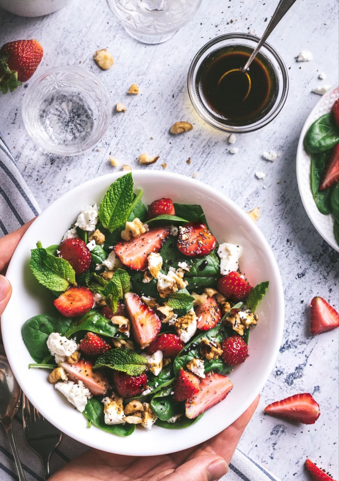 Easy Summer Salad Recipes: 25 Fresh, Healthy & Delicious Ideas
