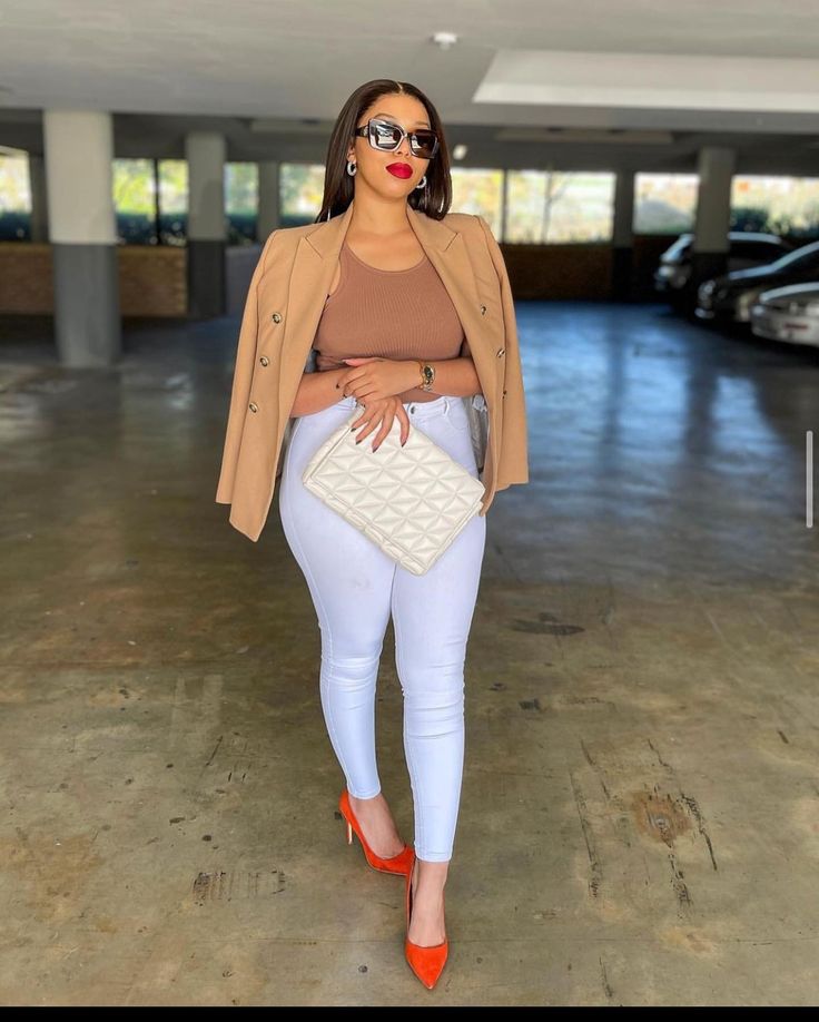 Blazer Outfits for Women for Work, Casual Days, Dates & More