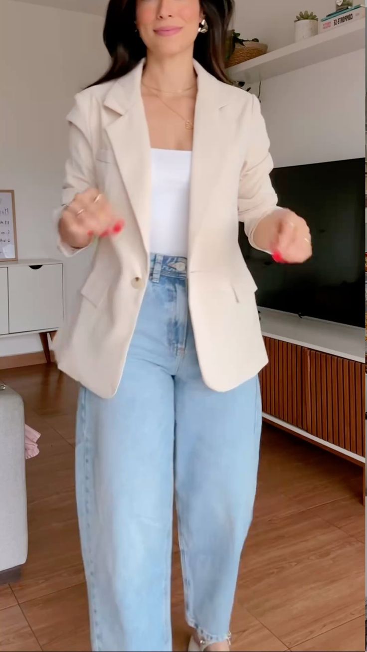 Blazer Outfits for Women for Work, Casual Days, Dates & More
