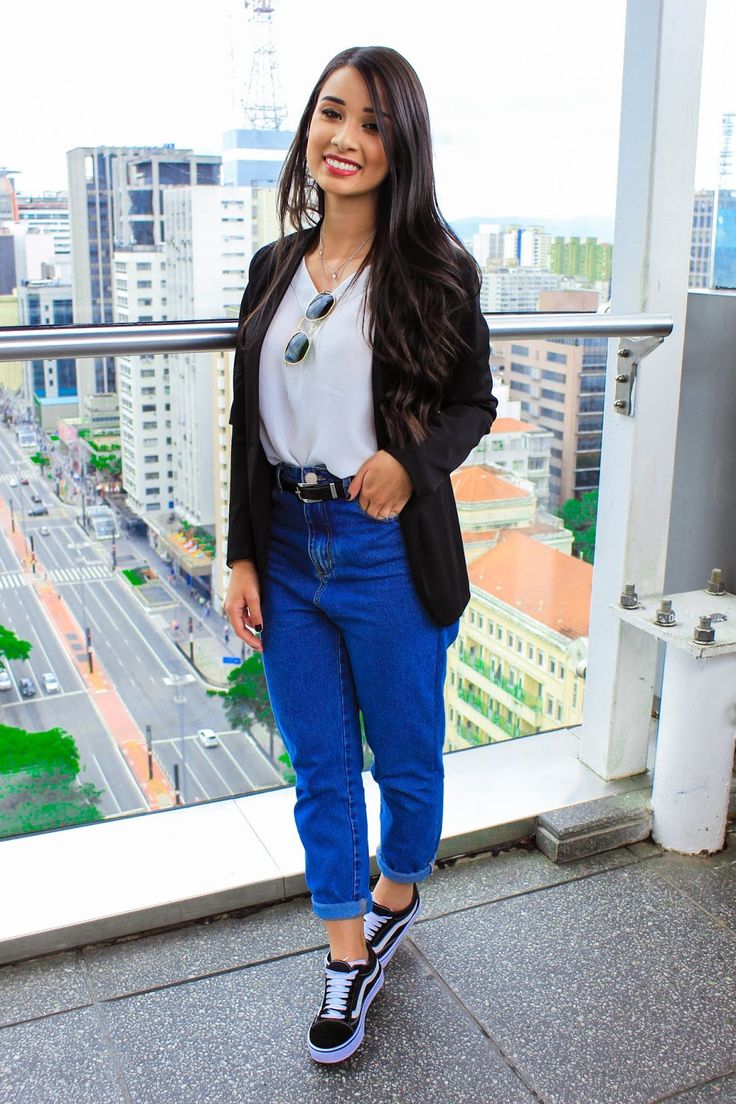 Blazer Outfits for Women for Work, Casual Days, Dates & More