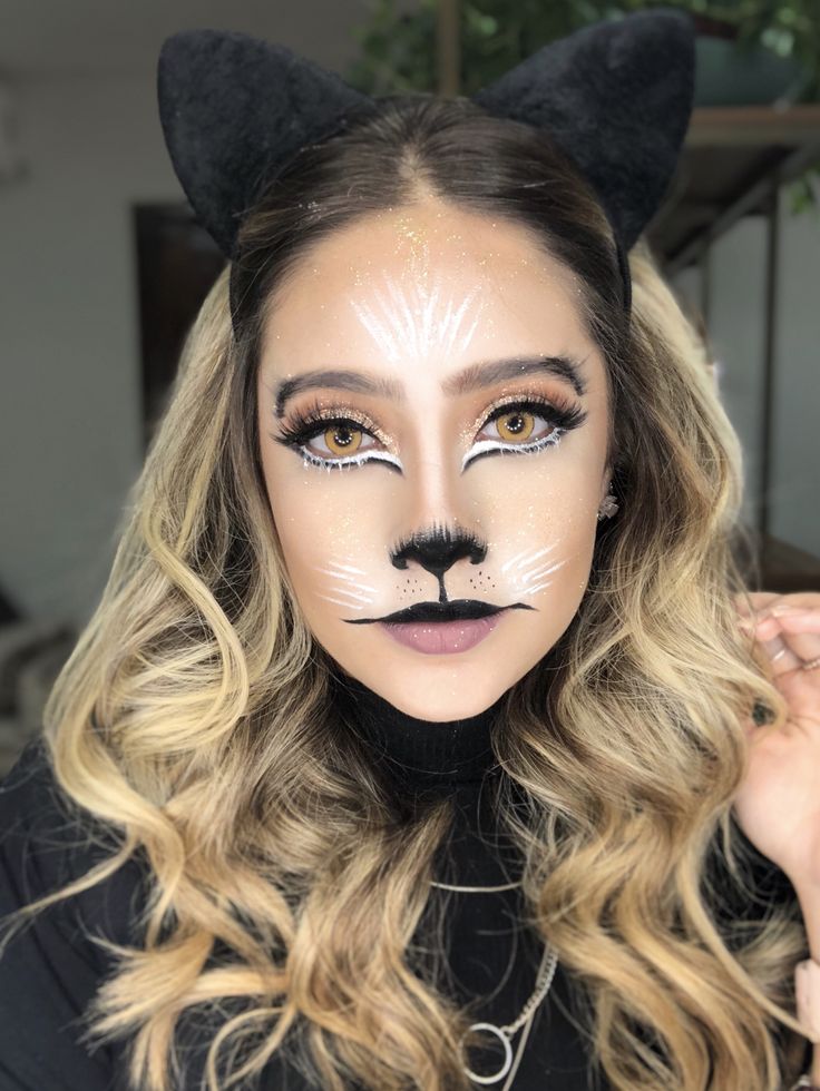 easy halloween makeup & costume ideas