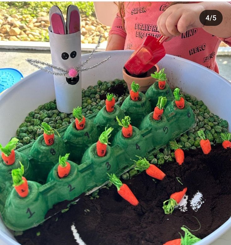 kinetic sand sensory bin ideas